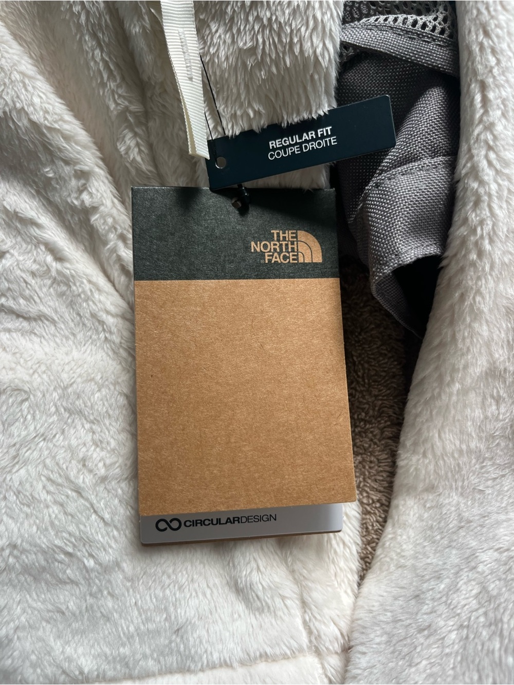 The North Face Cream Fleece Full-Zip Jacket - Picture 8 of 9